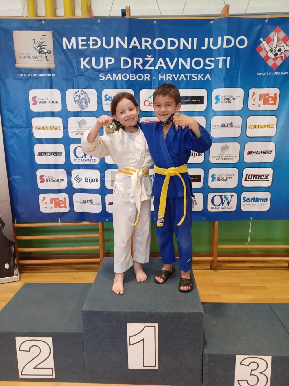 Marta Komušanac osvojila zlatnu, a Jošua Ćuže srebrnu medalju