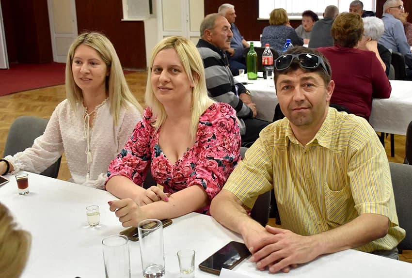 SKUPŠTINA, PA DRUŽENJE: Kaptolački umirovljenici tradicionalno se okupili uz blagdan Duhova