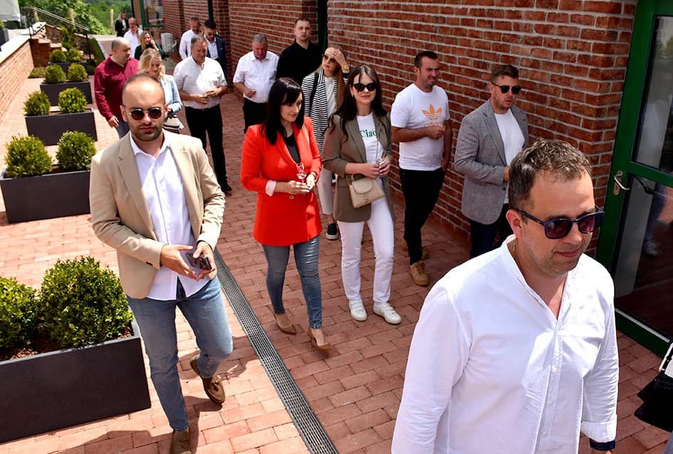 (FOTOGALERIJA) Slavonska kuća Vinkomir u srcu najboljih vinogradarskih položaja otvara svoja vrata