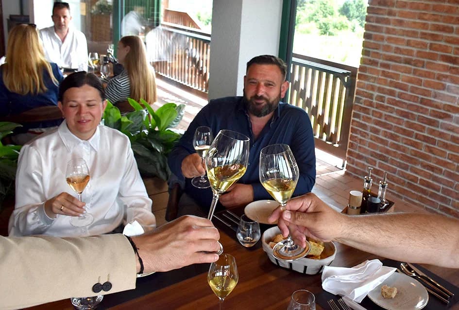 (FOTOGALERIJA) Slavonska kuća Vinkomir u srcu najboljih vinogradarskih položaja otvara svoja vrata