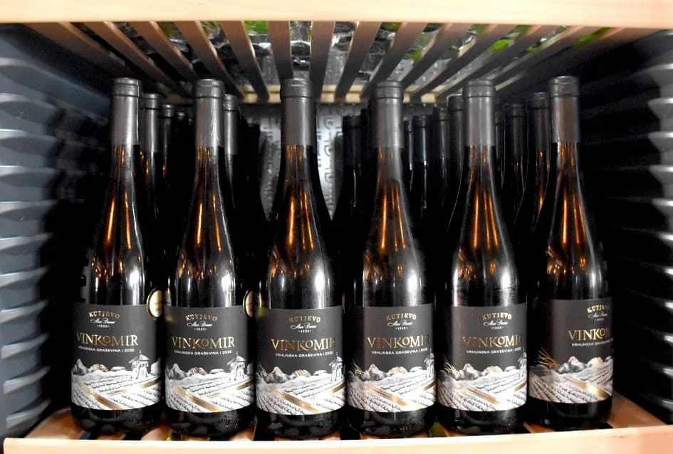 (FOTOGALERIJA) Slavonska kuća Vinkomir u srcu najboljih vinogradarskih položaja otvara svoja vrata