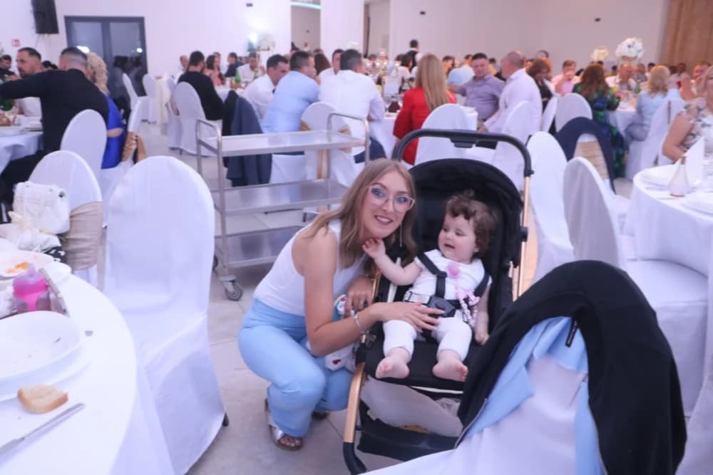 PRAVO VESELJE: Svadbu Mate Pavića i Ane Damljanović uz gotovo 400 gostiju svirački ukrasio legendarni Borko Radivojević i njegovi Tigrovi