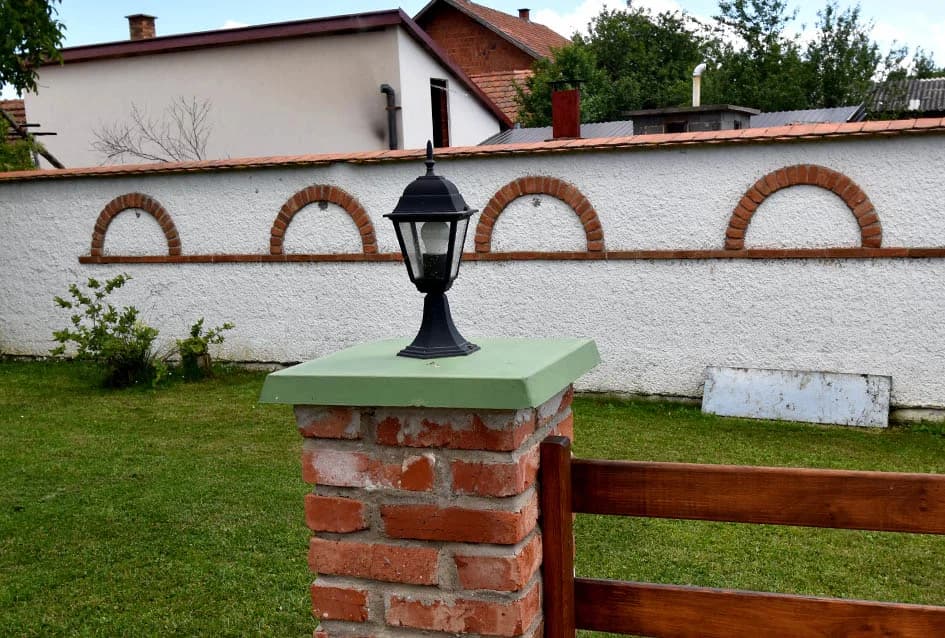 OTVORENA KUĆA ZA ODMOR OBITELJI MODRUŠIĆ: Belgijanci prvi gosti „Tihog raja“