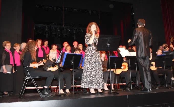 (FOTO) Održan koncert za pamćenje Ličkog zavičajnog društva „Vila Velebita“
