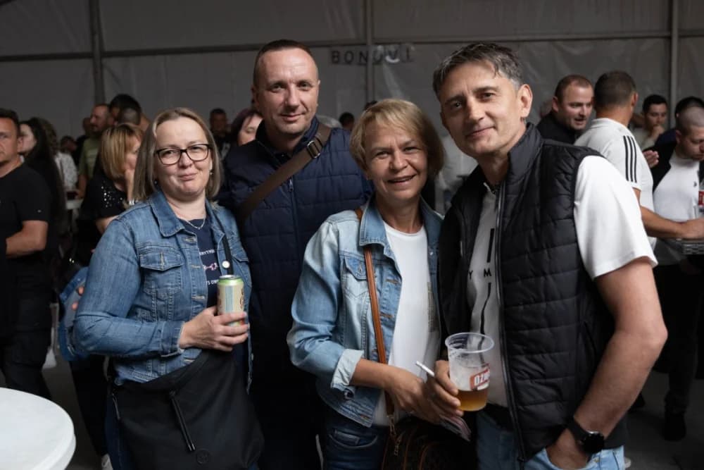 (FOTO) Dražen Zečić oduševio brojne obožavatelja u Velikoj