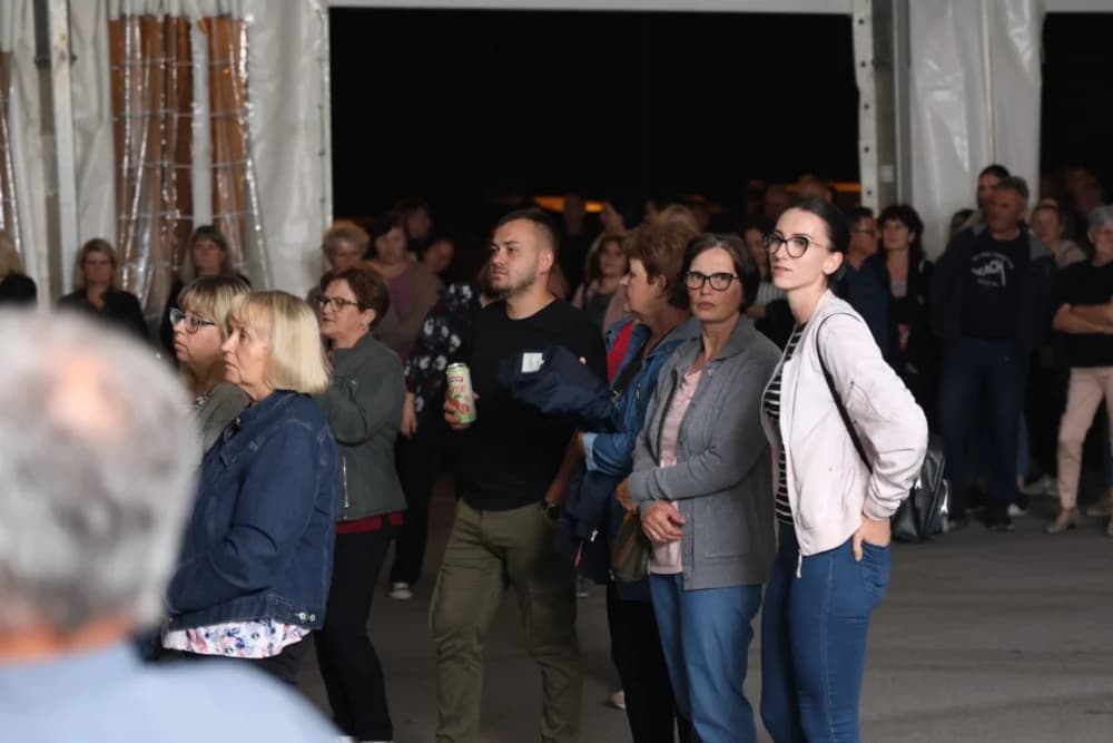 (FOTO) Dražen Zečić oduševio brojne obožavatelja u Velikoj