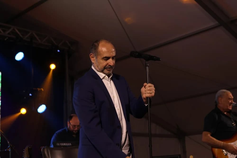 (FOTO) Dražen Zečić oduševio brojne obožavatelja u Velikoj