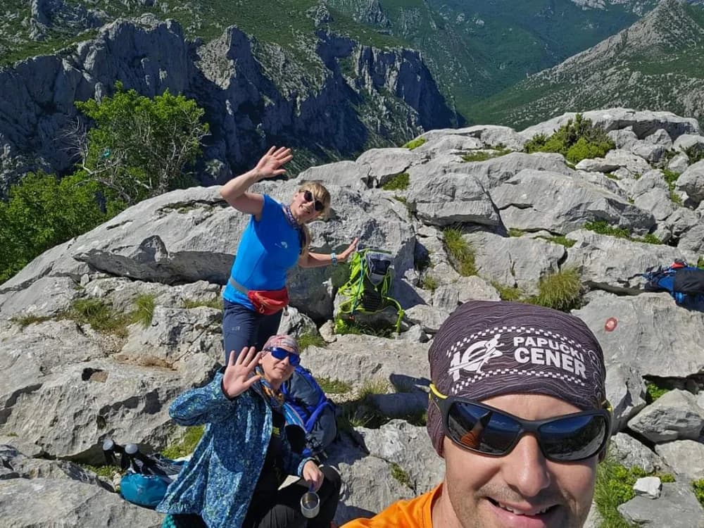 Jer volimo šumu, kamen i more: Planinari Mališćaka na Velebitu