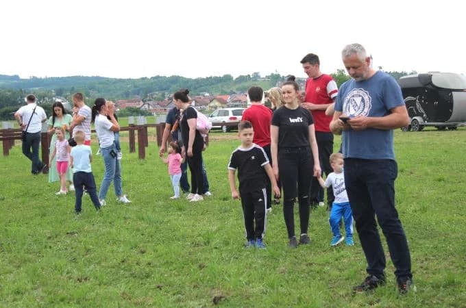 KONJIČKI KLUB PLETERNICA: Na hipodromu prvi put organizirali Dane otvorenih vrata