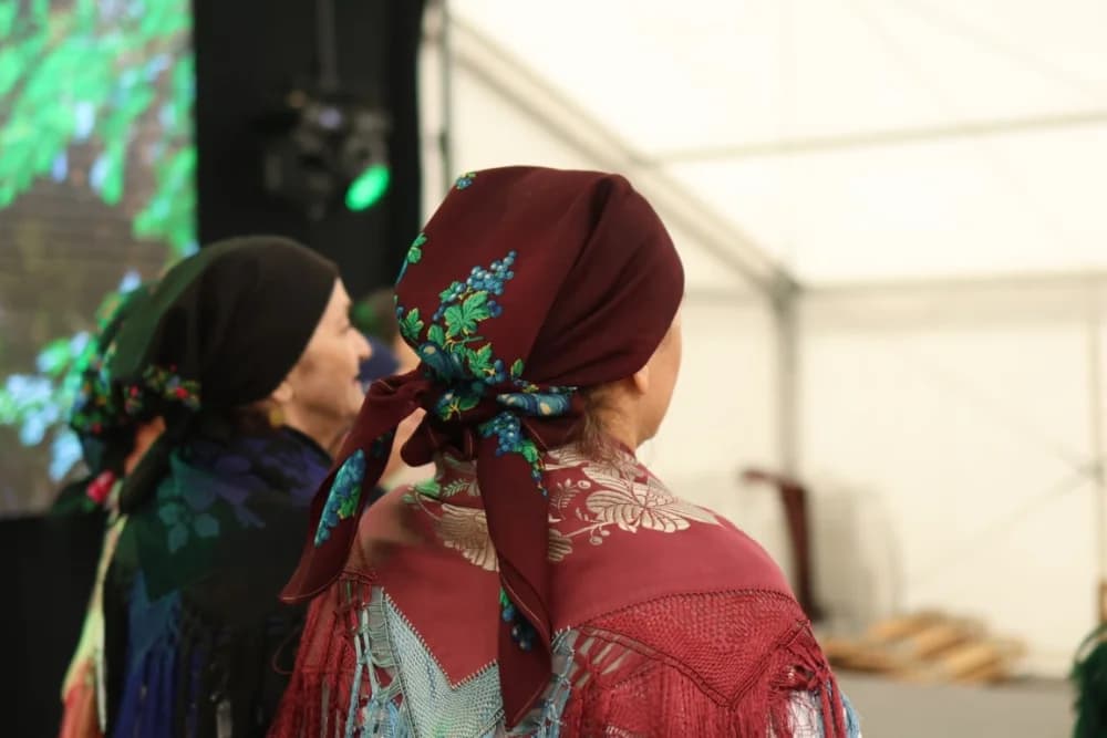 (VELIKA FOTOGALERIJA) Smotra folklora u Velikoj ʼČuvajmo običaje zavičajaʼ