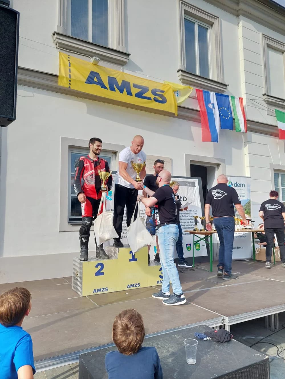 MOTO SPORT: Vjekoslav Pavelić prvi, a Josip Ćurti drugi na utrci u Sloveniji, Sokol klupski drugi