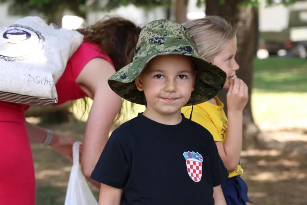 (FOTOGALERIJA) Održan Dan otvorenih vrata u Vojarni 123. brigade