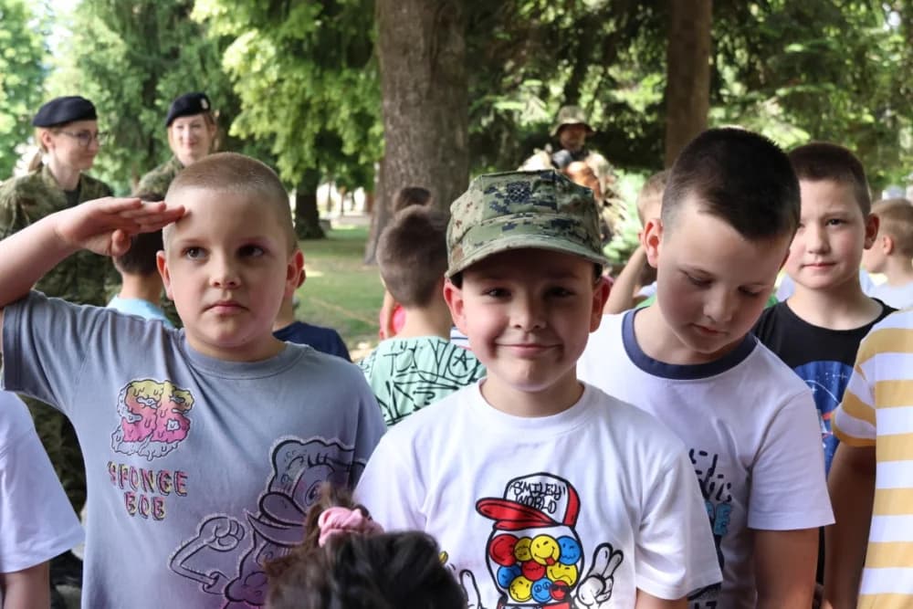 (FOTOGALERIJA) Održan Dan otvorenih vrata u Vojarni 123. brigade