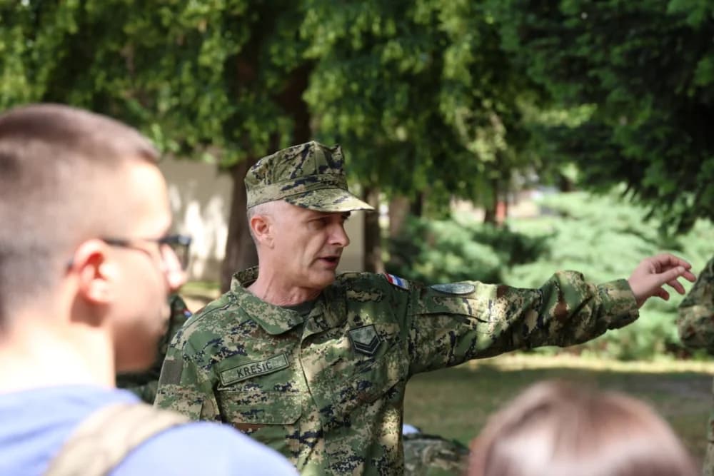 (FOTOGALERIJA) Održan Dan otvorenih vrata u Vojarni 123. brigade