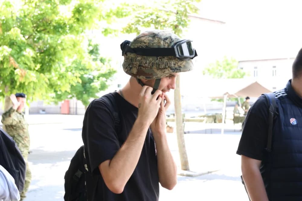 (FOTOGALERIJA) Održan Dan otvorenih vrata u Vojarni 123. brigade