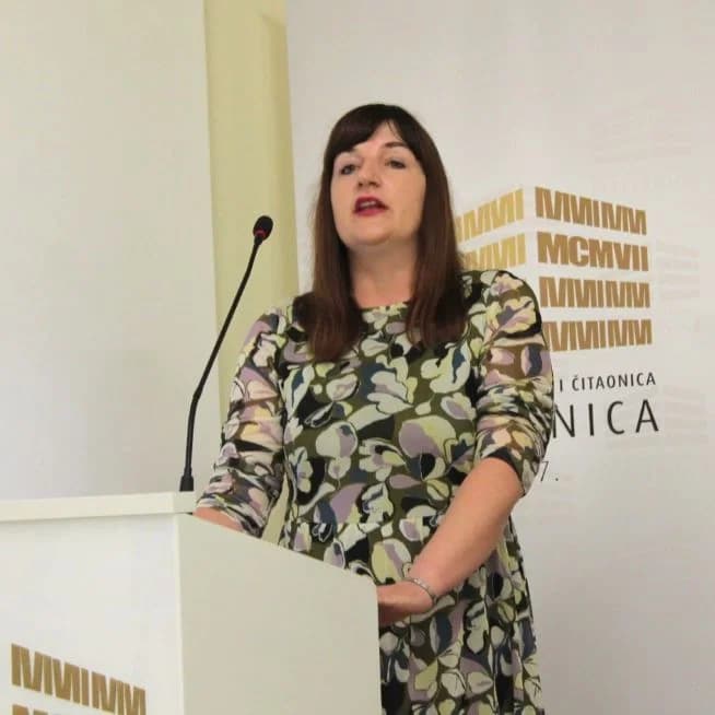 Otvorena likovna izložba Šimuna Šekelje i održana večer poezije Ivana Abibovića