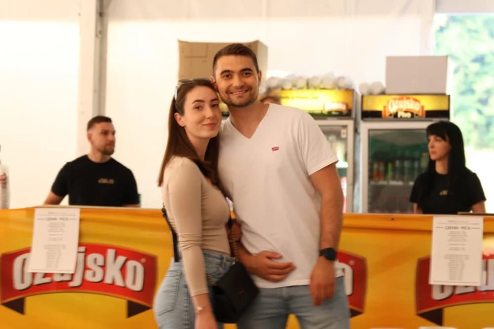 (FOTOGALERIJA) Najbolji majstori ribljeg paprikaša su tandem Božo i Jela, te dva Milkovića Vlado i Branko