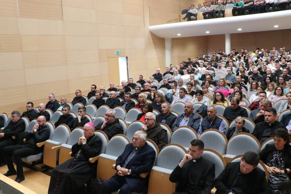 [FOTO] Obilježena 26. obljetnica Požeške biskupije