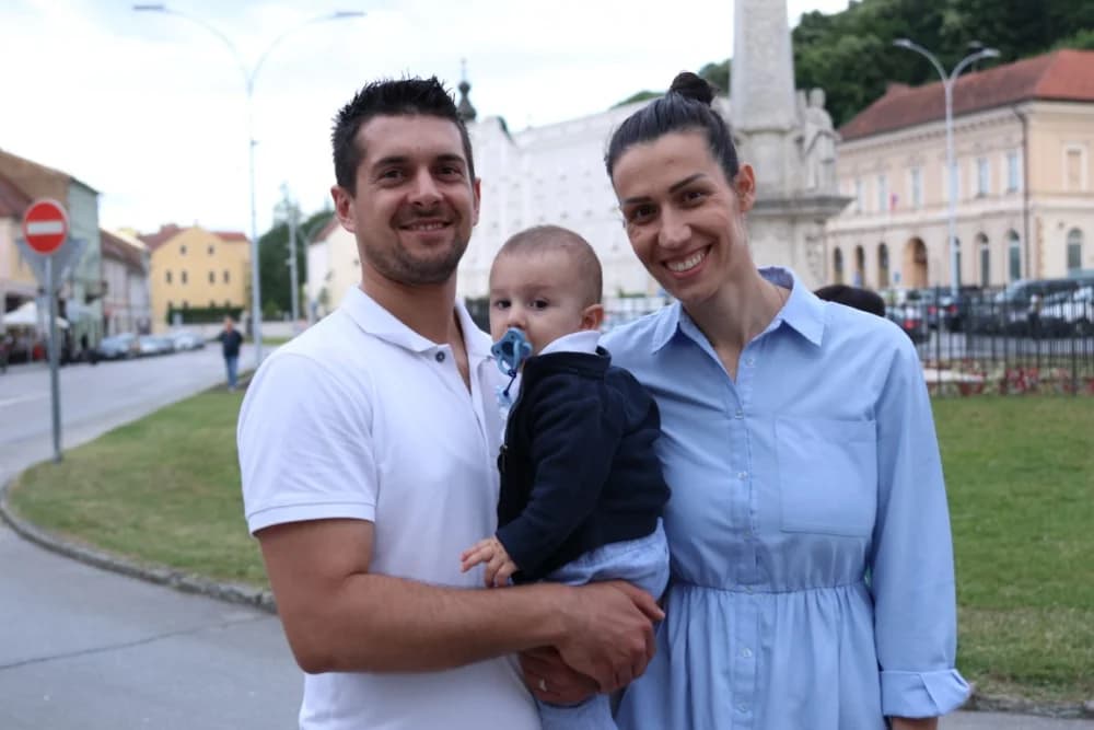 Tijelovska procesija ulicama grada Požege (FOTOGALERIJA)