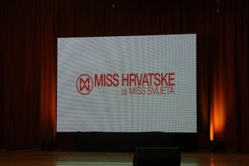 /FOTOGALERIJA/ Izabrana je Miss Požeško-slavonske županije! Pobjednica dolazi iz Požege i zove se Leona Maroši