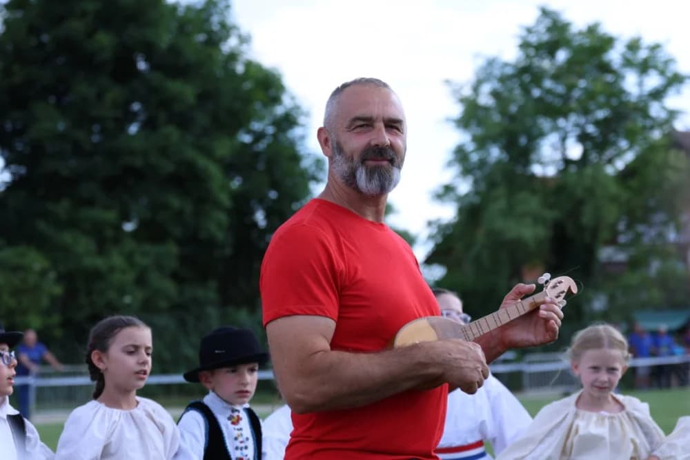 (FOTOGALERIJA) Uz 70. obljetnicu postojanja i rada u Biškupcima odigrana revijalna utakmica: NK BSK Biškupci – GNK Dinamo Veterni 5:5