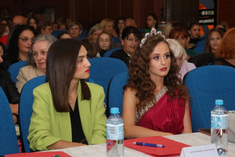 /FOTOGALERIJA/ Izabrana je Miss Požeško-slavonske županije! Pobjednica dolazi iz Požege i zove se Leona Maroši