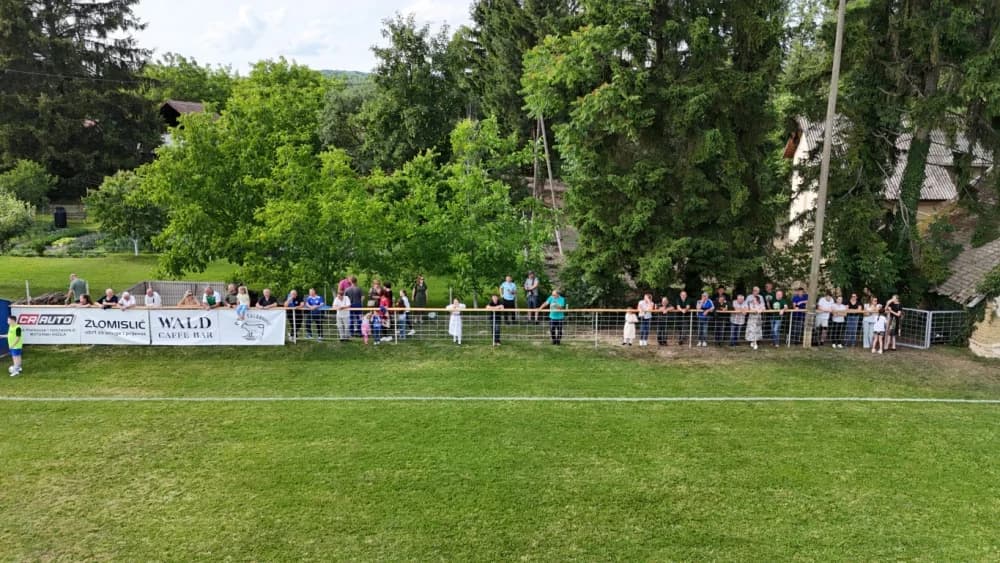 (FOTOGALERIJA) Uz 70. obljetnicu postojanja i rada u Biškupcima odigrana revijalna utakmica: NK BSK Biškupci – GNK Dinamo Veterni 5:5