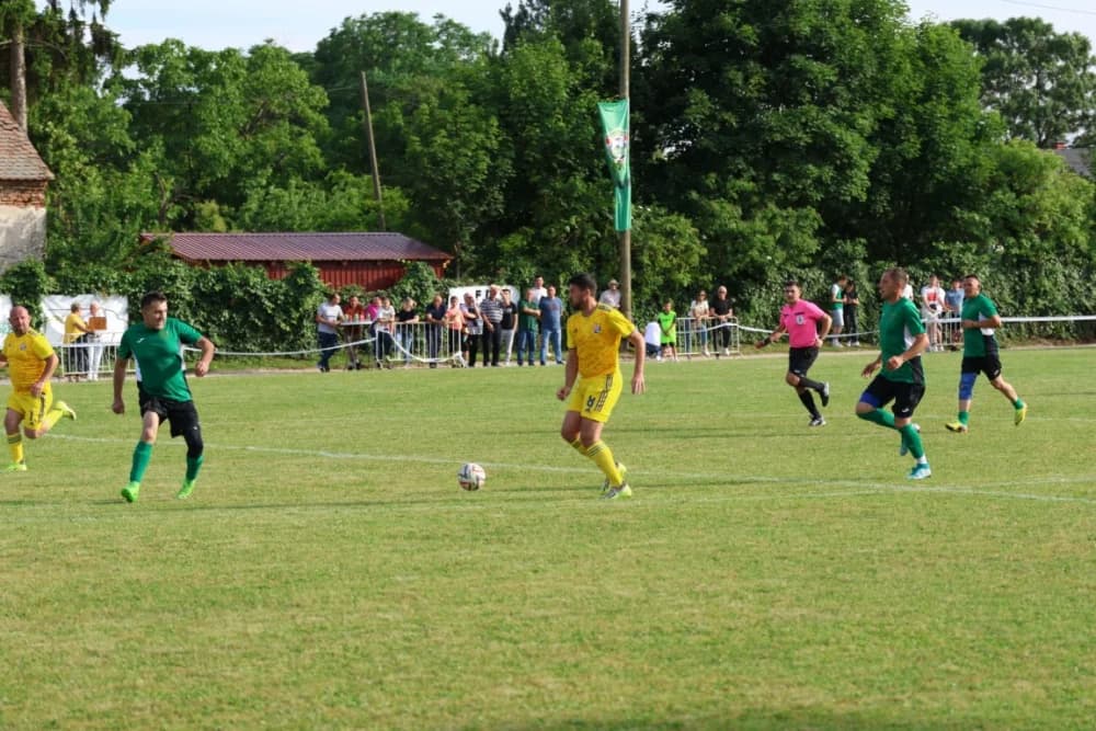 (FOTOGALERIJA) Uz 70. obljetnicu postojanja i rada u Biškupcima odigrana revijalna utakmica: NK BSK Biškupci – GNK Dinamo Veterni 5:5