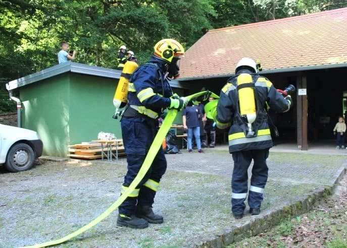 (FOTO) Združena pokazna vježba održana pored Sovskog jezera
