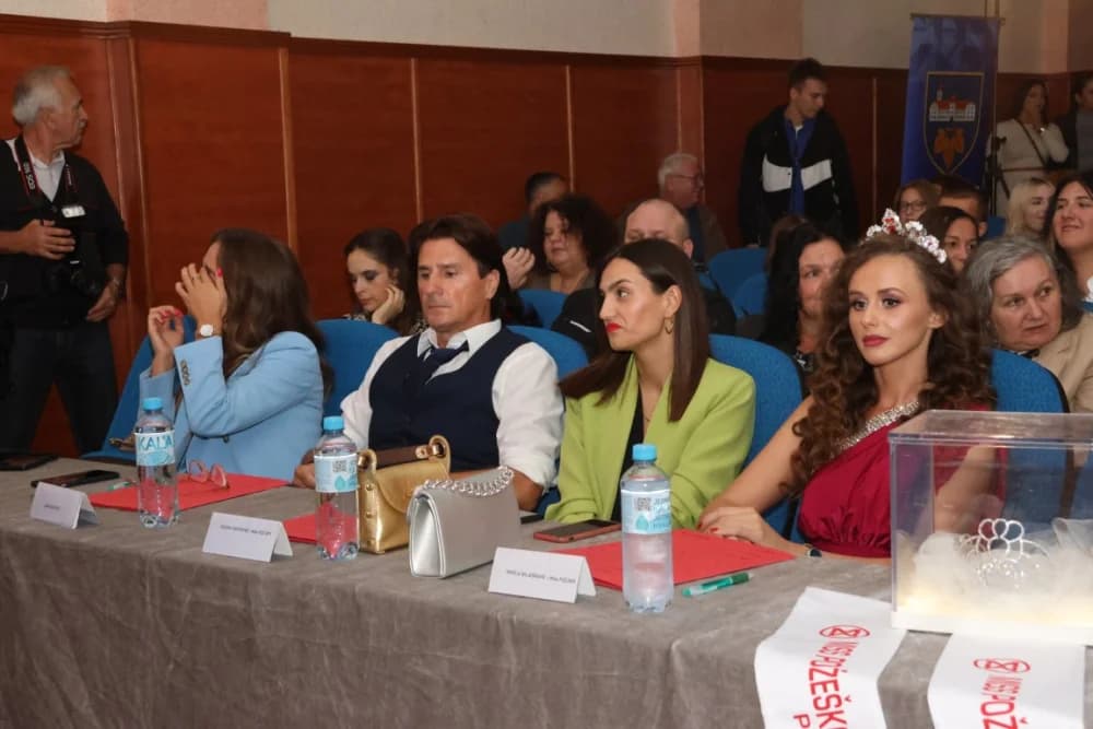 /FOTOGALERIJA/ Izabrana je Miss Požeško-slavonske županije! Pobjednica dolazi iz Požege i zove se Leona Maroši