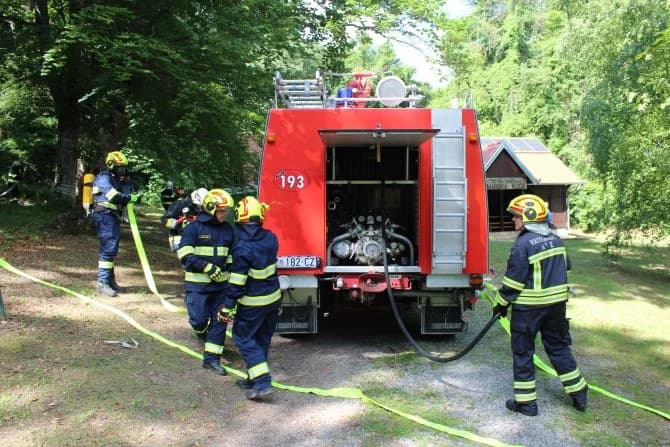 (FOTO) Združena pokazna vježba održana pored Sovskog jezera