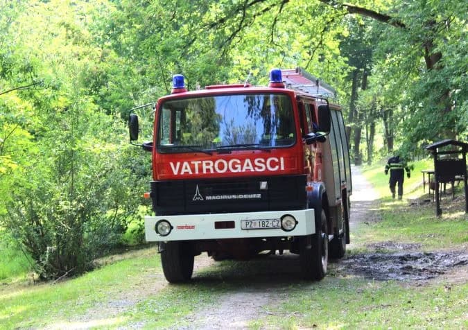 (FOTO) Združena pokazna vježba održana pored Sovskog jezera