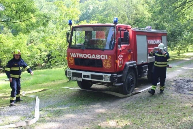 (FOTO) Združena pokazna vježba održana pored Sovskog jezera