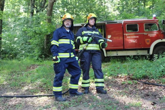 (FOTO) Združena pokazna vježba održana pored Sovskog jezera