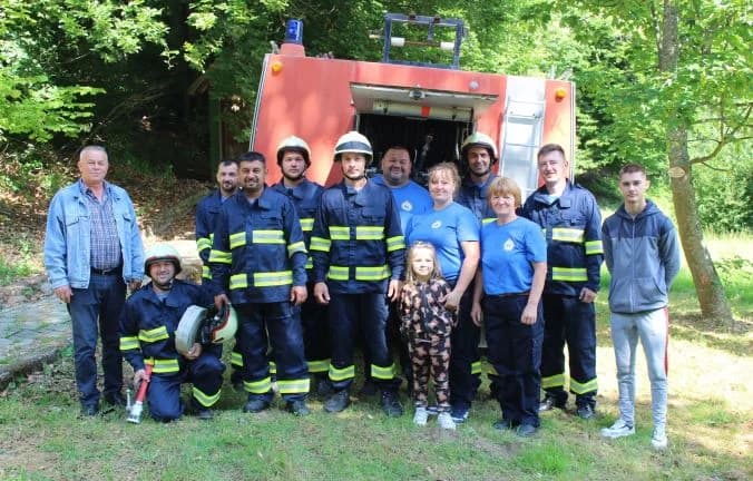 (FOTO) Združena pokazna vježba održana pored Sovskog jezera