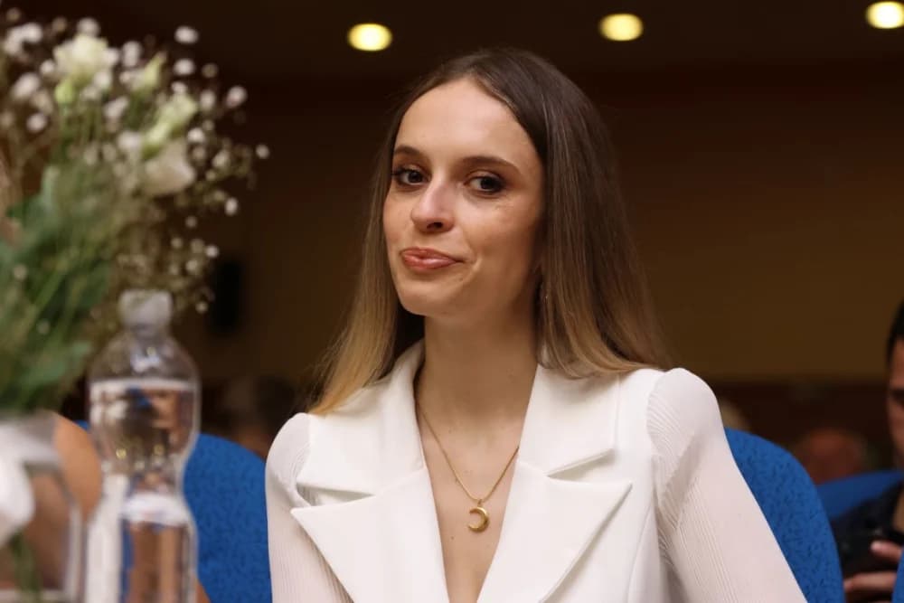 Za Miss Požeško-slavonske županije izabrana Ivana Krajina, za prvu pratilju Dora Dračić