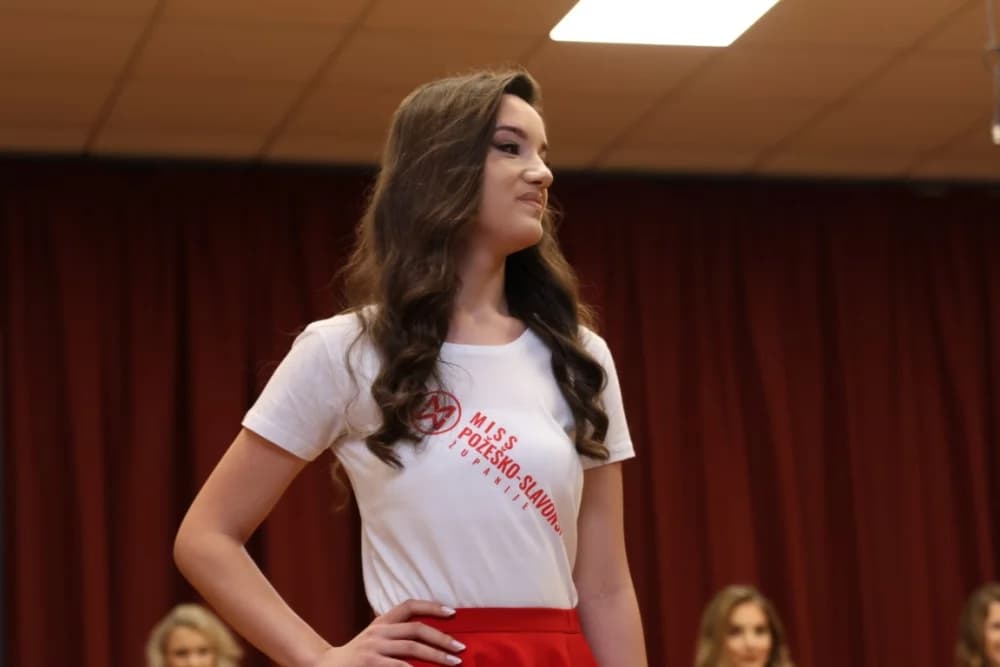 Za Miss Požeško-slavonske županije izabrana Ivana Krajina, za prvu pratilju Dora Dračić