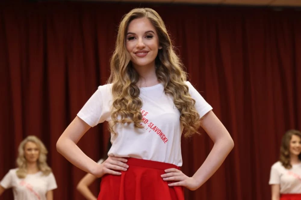 Za Miss Požeško-slavonske županije izabrana Ivana Krajina, za prvu pratilju Dora Dračić