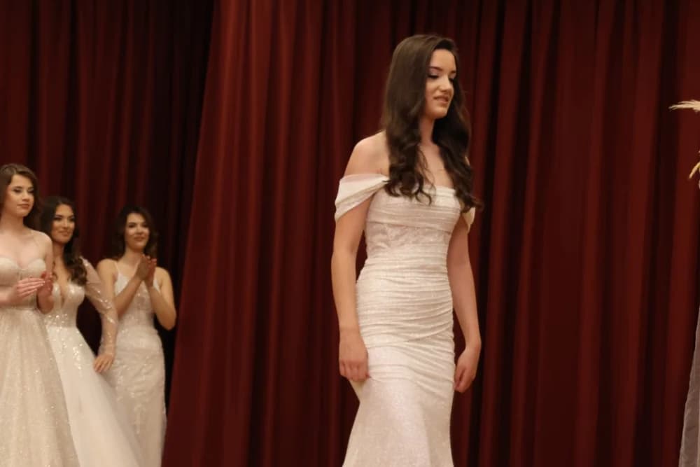 Za Miss Požeško-slavonske županije izabrana Ivana Krajina, za prvu pratilju Dora Dračić