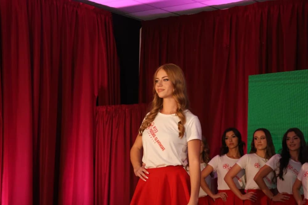 /FOTOGALERIJA/ Izabrana je Miss Požeško-slavonske županije! Pobjednica dolazi iz Požege i zove se Leona Maroši