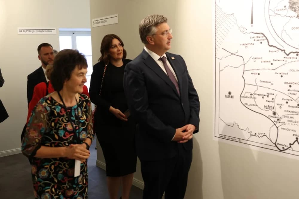 /FOTO/ Otvorena novouređena nova ʼpalačaʼ u centru grada: ʼMuzej dobra navikaʼ