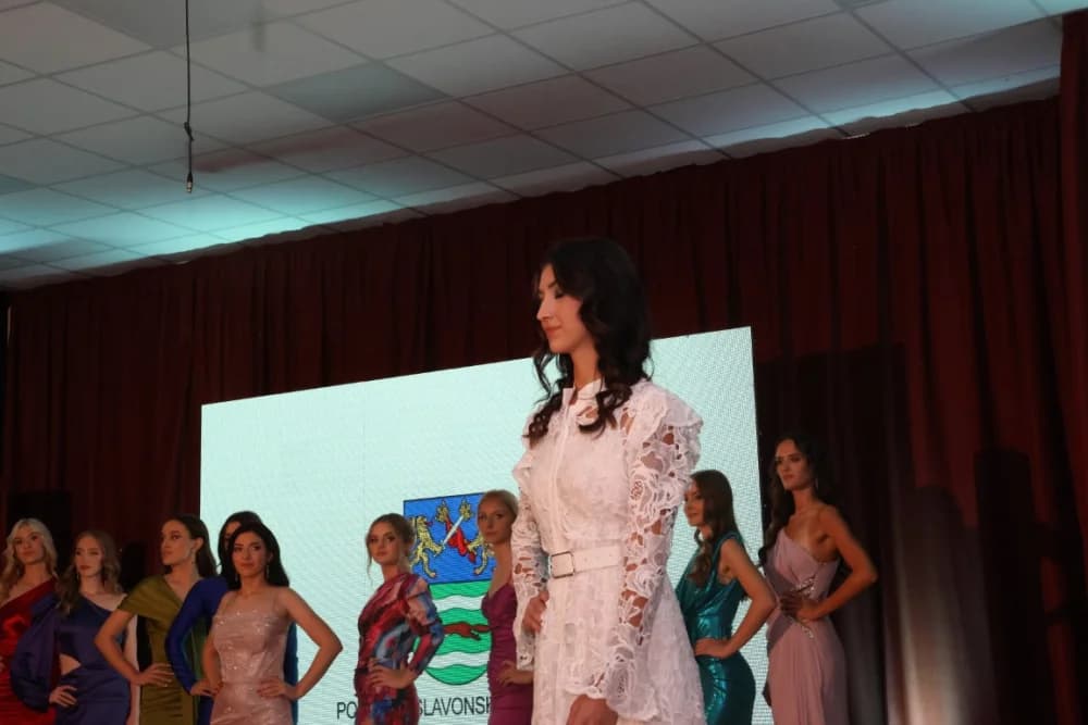 /FOTOGALERIJA/ Izabrana je Miss Požeško-slavonske županije! Pobjednica dolazi iz Požege i zove se Leona Maroši