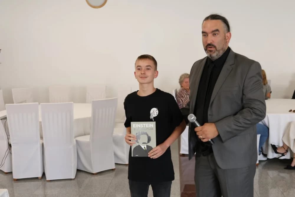 Koji su učenici jakšičke škole nagrađeni za svoja dostignuća na državnom i županijskom natjecanju