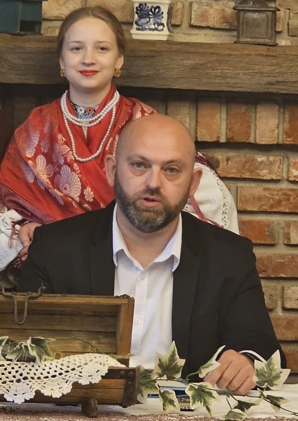JUBILARNI POŽEŠKI FESTIVAL: Bogat program sa dvije večeri novih pjesama, obiljem folklora, te koncertima Petra Graše, Gazda i Slavonskih lola