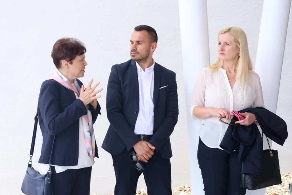 Svečano otvorena nova zgrada Zavoda za hitnu medicinu Požeško-slavonske županije: „Preseljenjem na ovu lokaciju ʼkupiliʼ smo vrijeme za hitne pacijente“