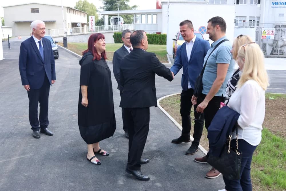 Svečano otvorena nova zgrada Zavoda za hitnu medicinu Požeško-slavonske županije: „Preseljenjem na ovu lokaciju ʼkupiliʼ smo vrijeme za hitne pacijente“