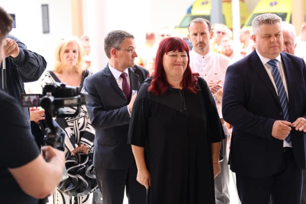 Svečano otvorena nova zgrada Zavoda za hitnu medicinu Požeško-slavonske županije: „Preseljenjem na ovu lokaciju ʼkupiliʼ smo vrijeme za hitne pacijente“
