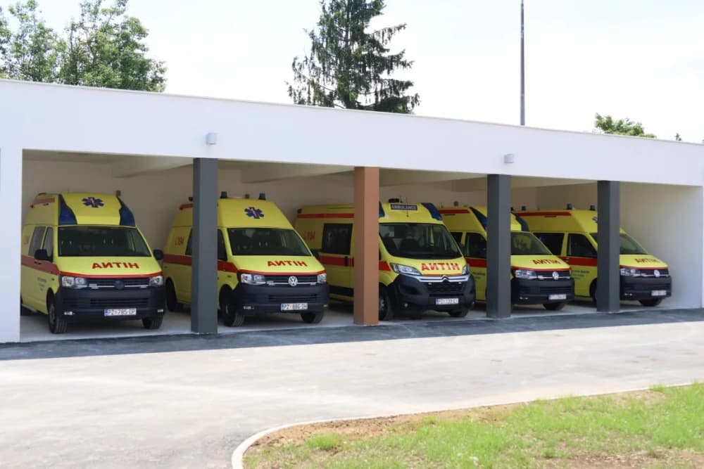Svečano otvorena nova zgrada Zavoda za hitnu medicinu Požeško-slavonske županije: „Preseljenjem na ovu lokaciju ʼkupiliʼ smo vrijeme za hitne pacijente“