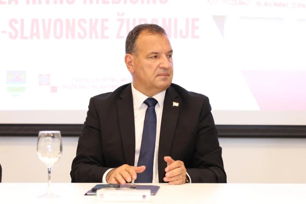 Svečano otvorena nova zgrada Zavoda za hitnu medicinu Požeško-slavonske županije: „Preseljenjem na ovu lokaciju ʼkupiliʼ smo vrijeme za hitne pacijente“