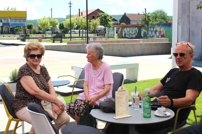 Na Trgu bećarca u Pleternici otvoren suvremeno opremljeni kafić „Segedac“